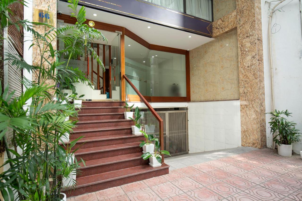 Sumitomo10 Apartment - Lane 12 Dao Tan Street Ханой Экстерьер фото